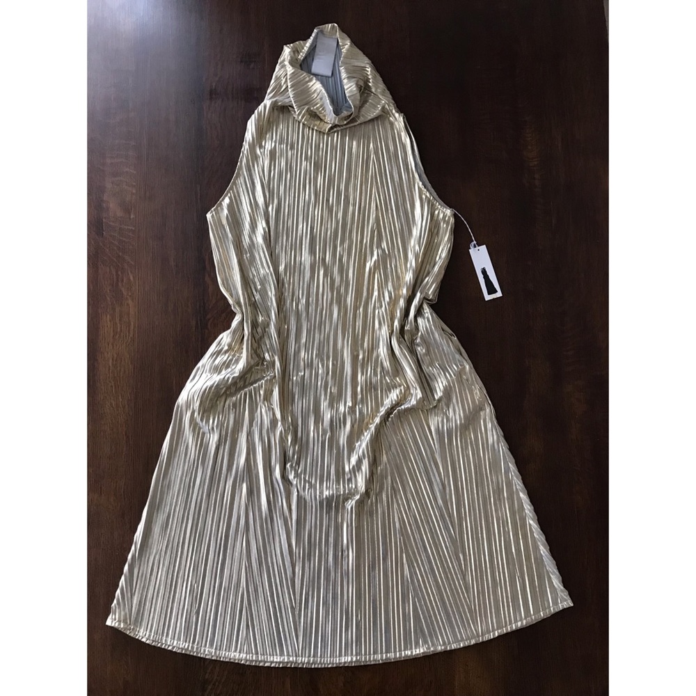 Gold pleated shift dress WITH POCKETS!!!!!!